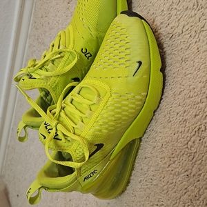 Women's Nike Air Max 270
